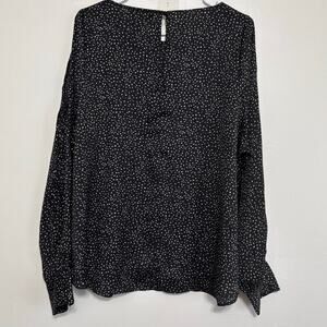 Lane Bryant Black and White Cold Shoulder Dot Top Size 18